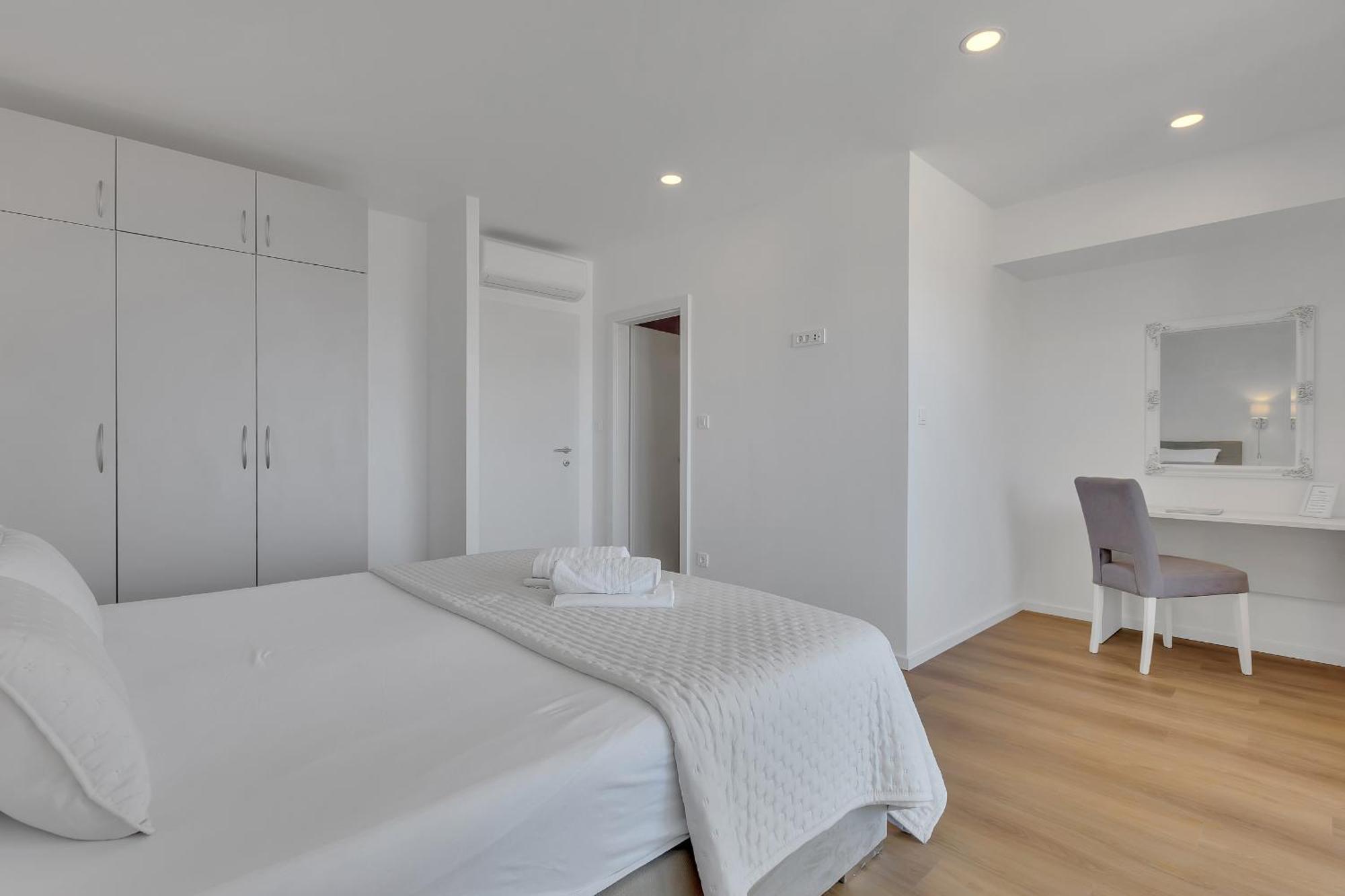 Apartments Dany Макарска Екстериор снимка