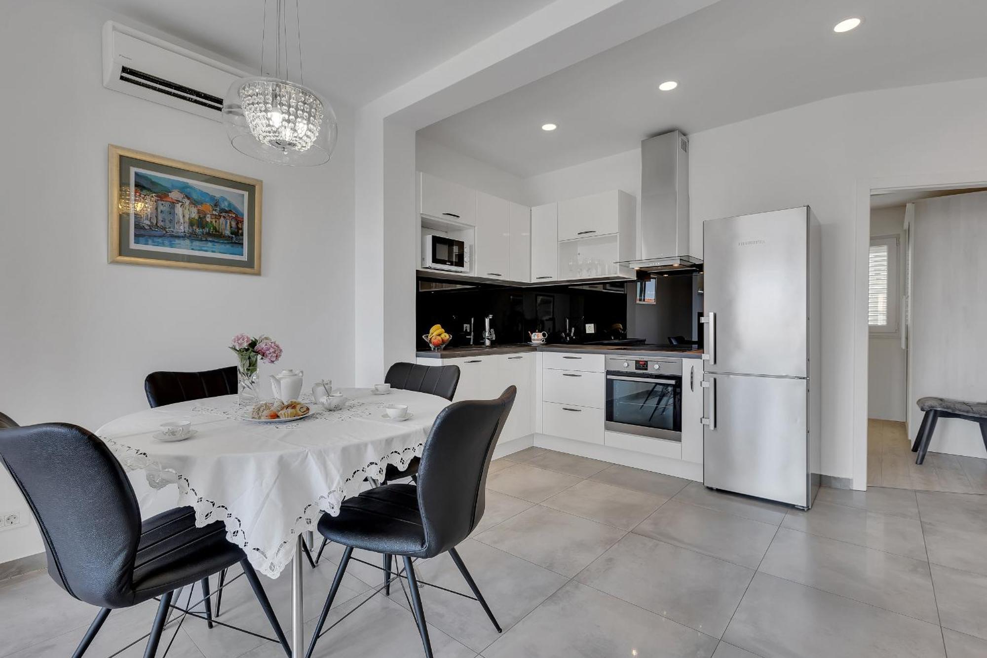 Apartments Dany Макарска Екстериор снимка